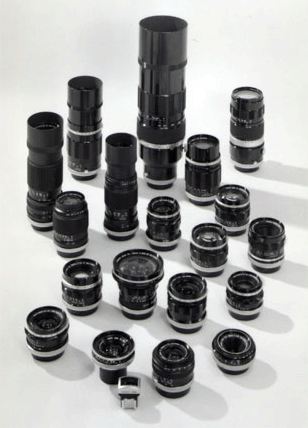 캐논플렉스 SLR카메라와 함께 동시에 개발된 R 시리즈 렌즈들